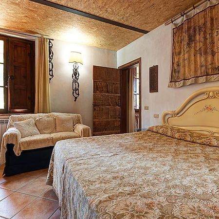 Appartamenti Alcantara E Damasco Abbadia di Montepulciano Værelse billede